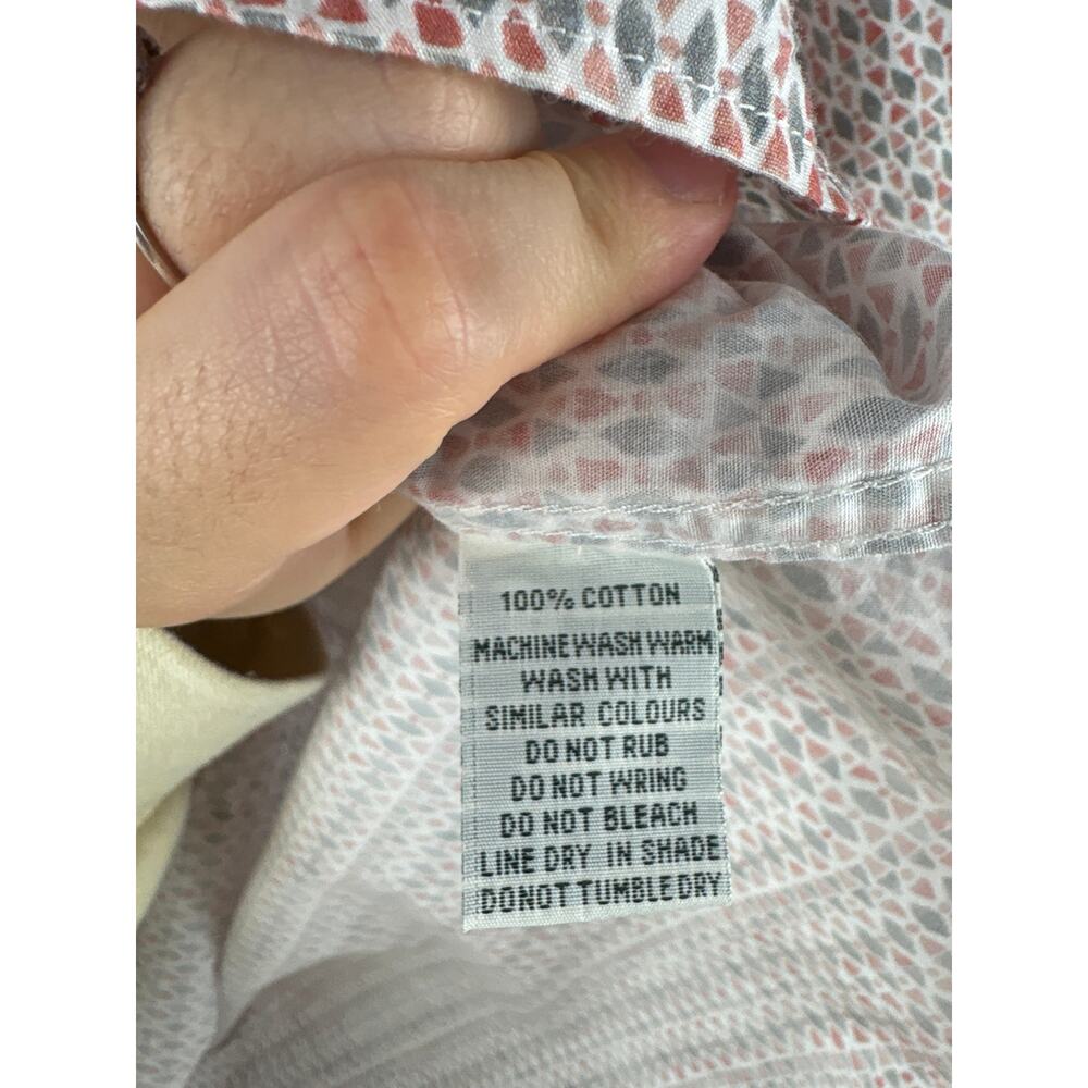 Men’s Rodd & Gunn 2XL Red & Gray Abstract Pattern Button Up - Picture 5 of 5
